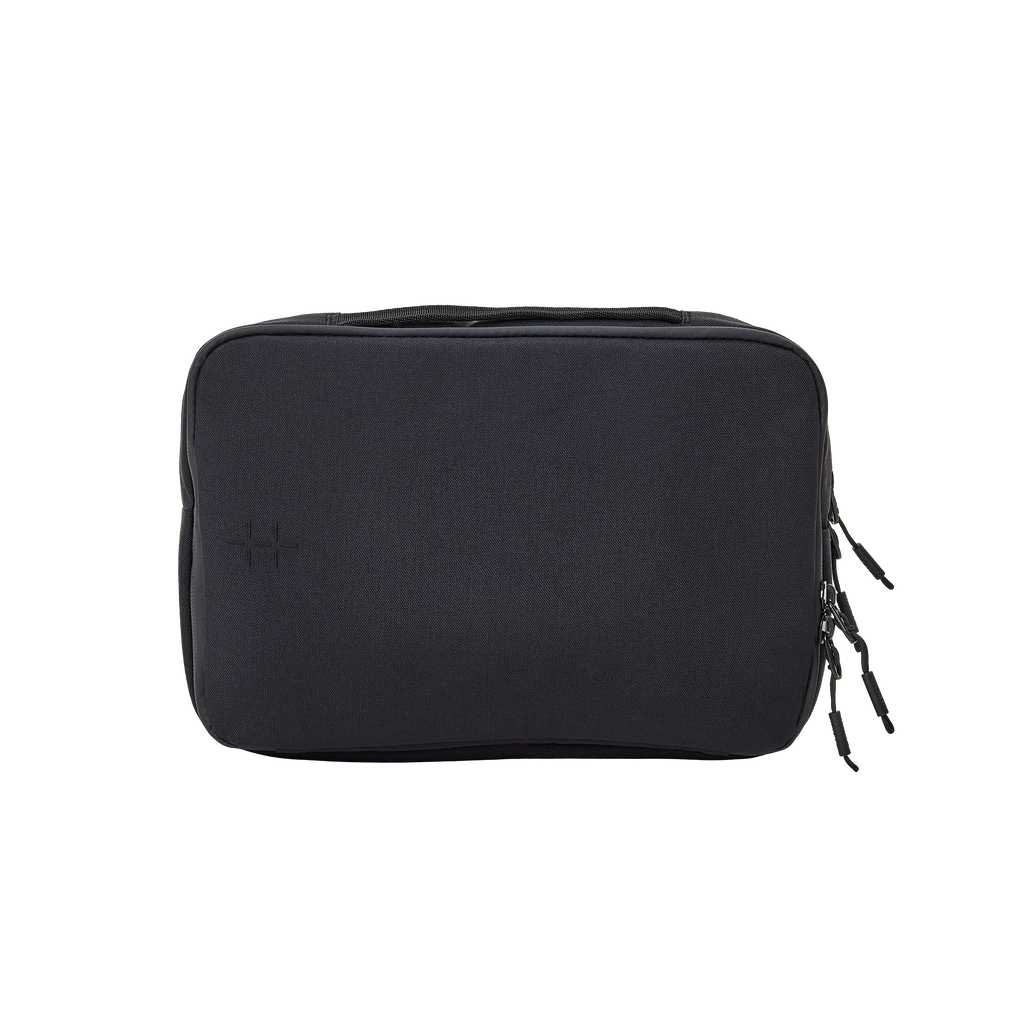 Form Crossbody