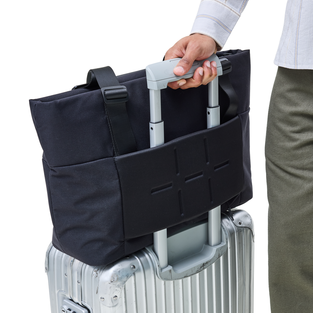 Form Tote